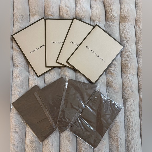 David Yurman Box & Pouches - Picture 3 of 4